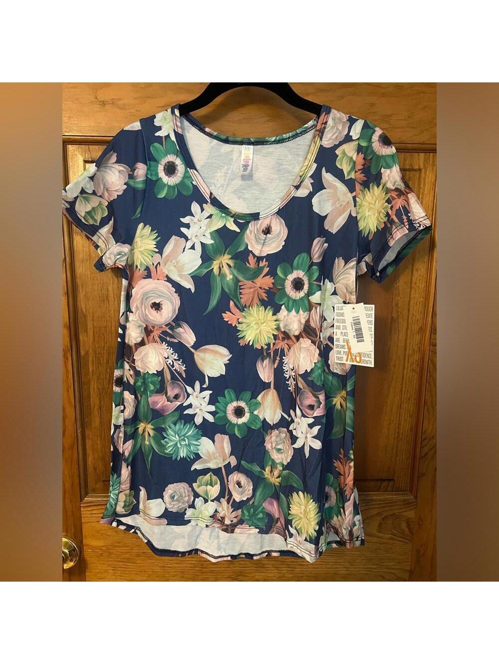 LuLaRoe Classic T Shirt Beautiful Floral Blue Pink Peony High Low Scoop XS NWT